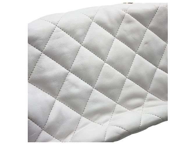 Borsa a tracolla con catena bianca Chanel Bianco - vista 9