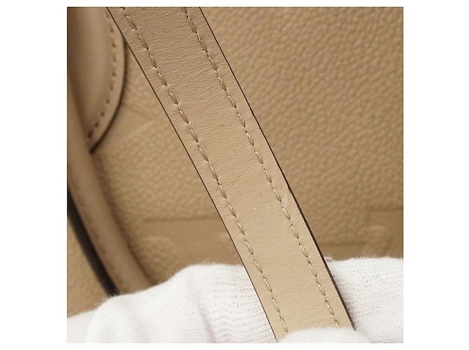 Borsa Tote Louis Vuitton Monogram Empreinte OnTheGo MM Grigio - vista 9