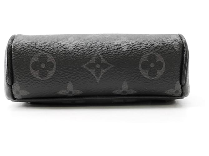 Borsa a tracolla Louis Vuitton Monogram Eclipse Taiga Outdoor Nero - vista 4