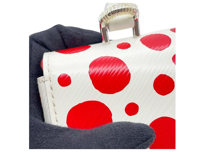 Cluny Borsa a tracolla in pelle Epi Louis Vuitton Bianco Rosso - vista 9