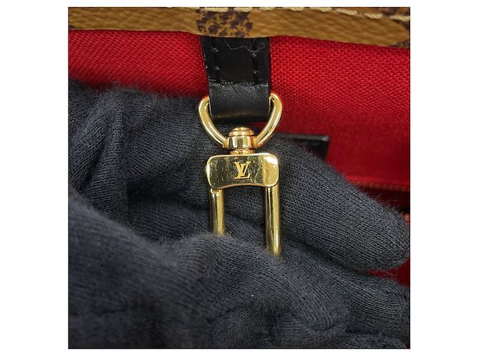 Louis Vuitton Monogram Reverse Giant OnTheGo MM Tote Bag Rot Monogramm - Ansicht 14