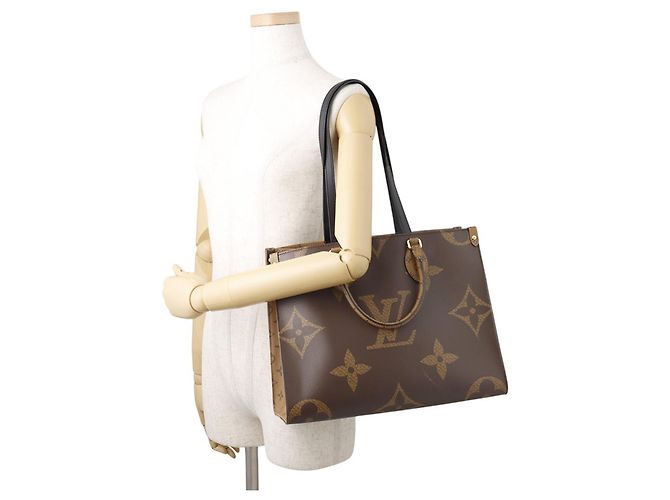 Louis Vuitton Monogram Reverse Giant OnTheGo MM Tote Bag Rot Monogramm - Ansicht 5