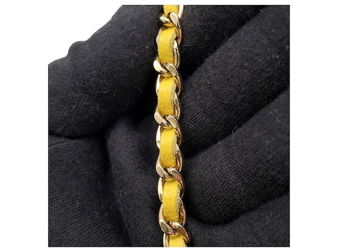 Portafoglio a Spalla Chanel Classic Matelassé Giallo - vista 16
