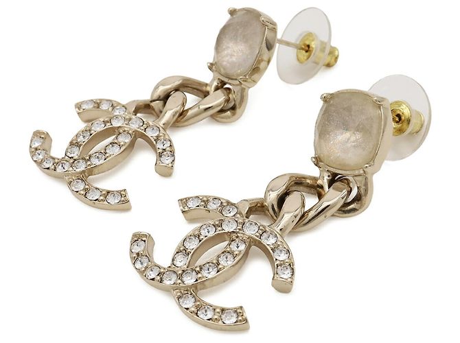 Pendientes Swing con cadena Coco Mark Chanel Dorado - vista 3