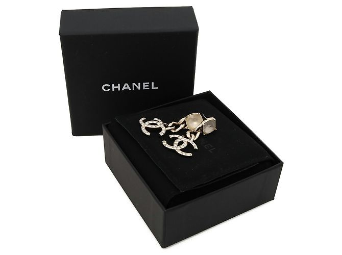 Pendientes Swing con cadena Coco Mark Chanel Dorado - vista 7