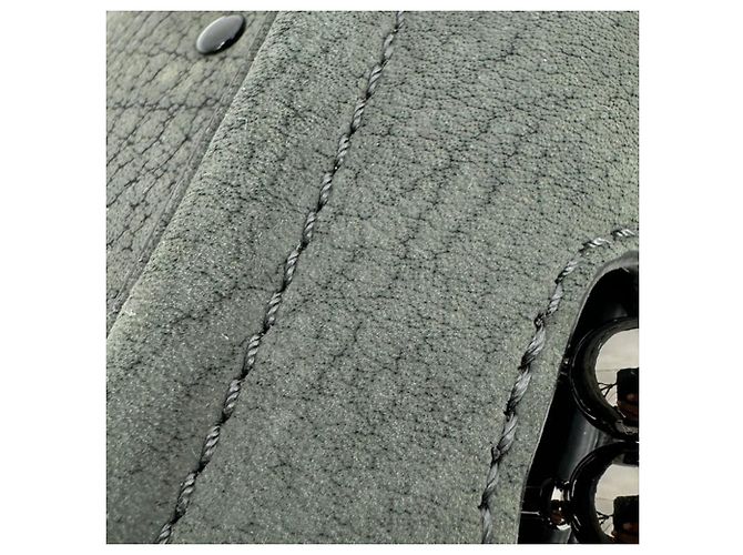 Borsa a tracolla con patta e catena Alexander Mcqueen in pelle grigia Grigio - vista 8