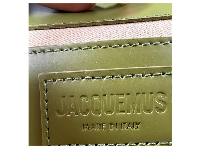 Borsa a tracolla Jacquemus The Long Bambino Flap in pelle di vitello Olive Verde Verde oliva - vista 9