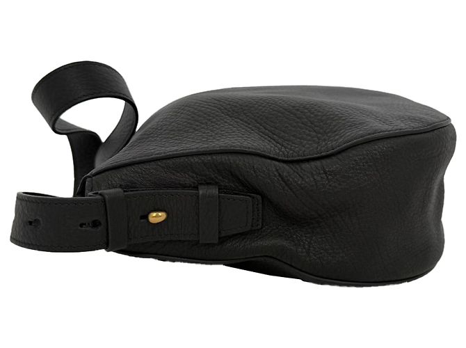 Petit sac à bandoulière Knight de Burberry en cuir de veau noir - vue 5