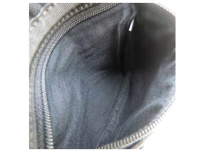 Balenciaga Explorer Small Pouch Sacoche Nero - vista 16