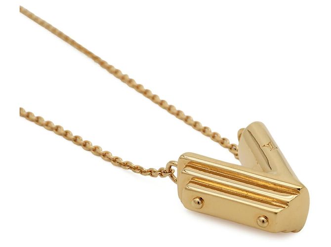 Collana Louis Vuitton LV&ME V Initial Pendant D'oro - vista 4