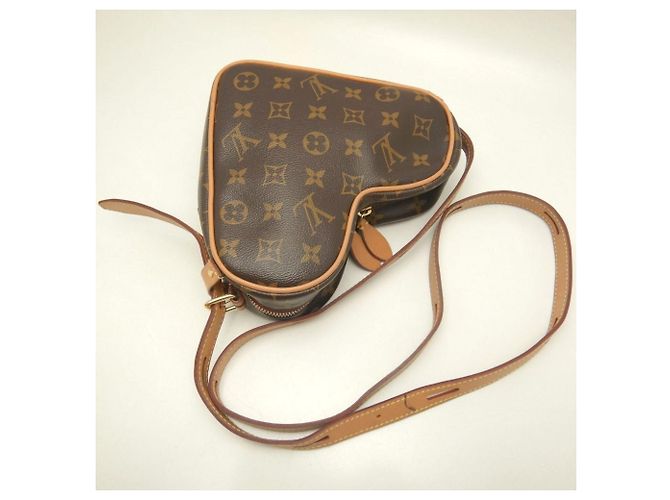 Borsa a tracolla Louis Vuitton Monogram Sac Coeur Marrone - vista 4