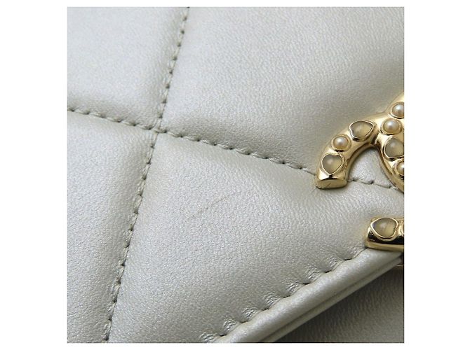 Chanel CHANEL19 Chain Wallet Shoulder Bag Cinza - vista 16