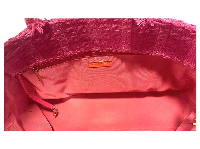 Chanel 19K Large Giant Logo Borsa Tote in Tweed Rosa Gold hardware - vista 10