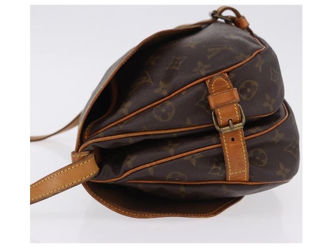 Louis Vuitton Saumur Canvas 30 Marrone - vista 4