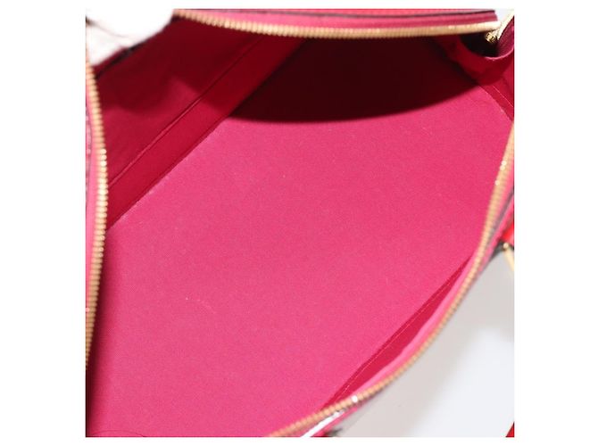 Louis Vuitton Alma Monogram Vernis PM Rosso - vista 5