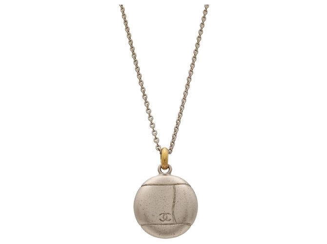 Collana con catena e placca tonda Chanel Coco Mark - vista 2