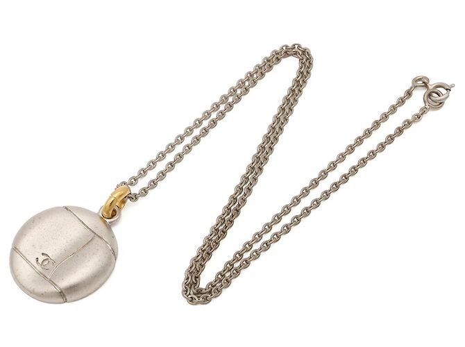 Collana con catena e placca tonda Chanel Coco Mark - vista 3