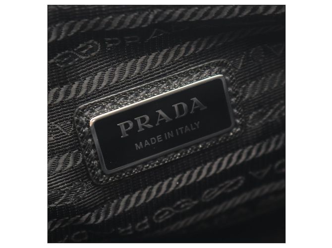 Saffiano Borsa a Spalla in Re-Nylon Prada Nero - vista 4