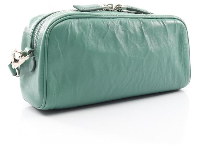 Borsa a tracolla in nappa antique Prada Verde - vista 2