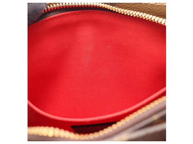 Borsa Louis Vuitton OnTheGo EW Monogram Giant Reverse Marrone - vista 5