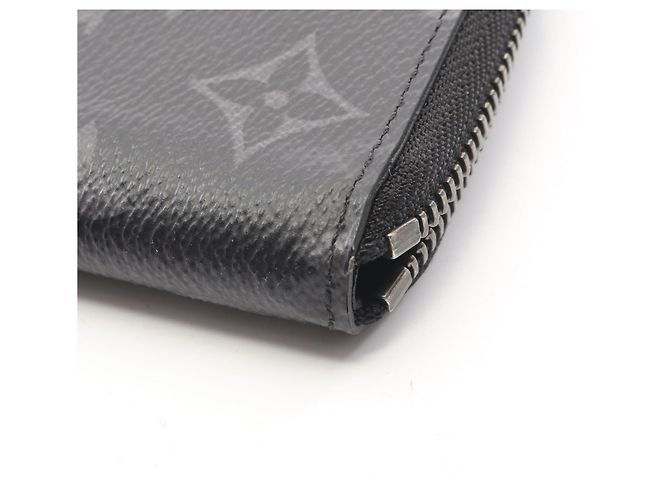 Zippy Louis Vuitton Long Bi-Fold Wallet in Black - view 7