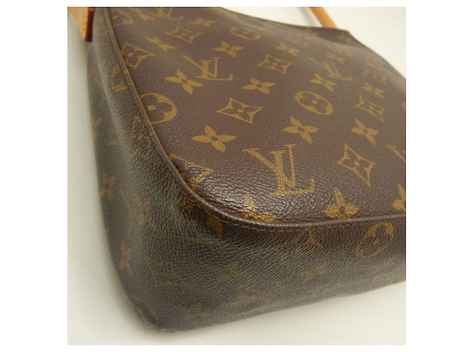 Sac à épaule Louis Vuitton Monogram Looping MM Marron - vue 13