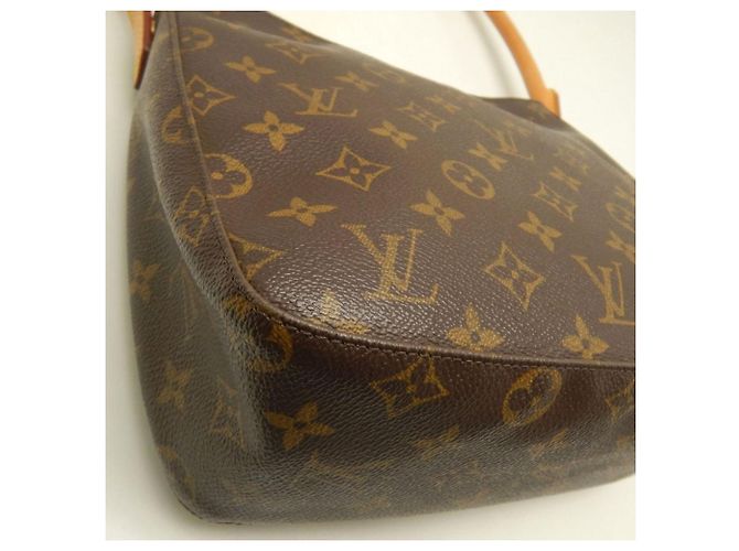 Sac à épaule Louis Vuitton Monogram Looping MM Marron - vue 15