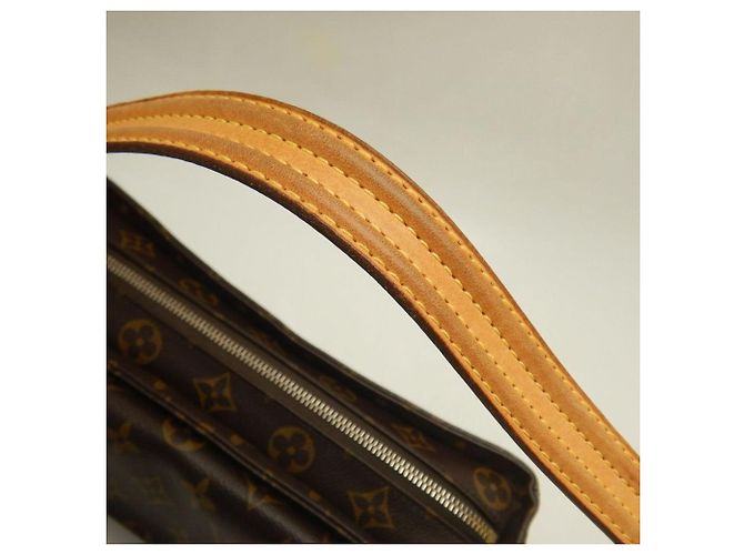 Borsa a spalla Louis Vuitton Monogram Vivacite MM Marrone - vista 8