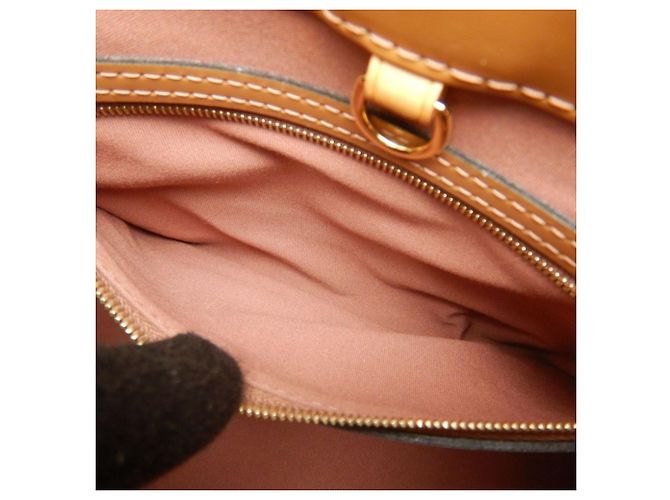 Borsa Louis Vuitton Monogram Vernis Catalina BB Rosa - vista 17