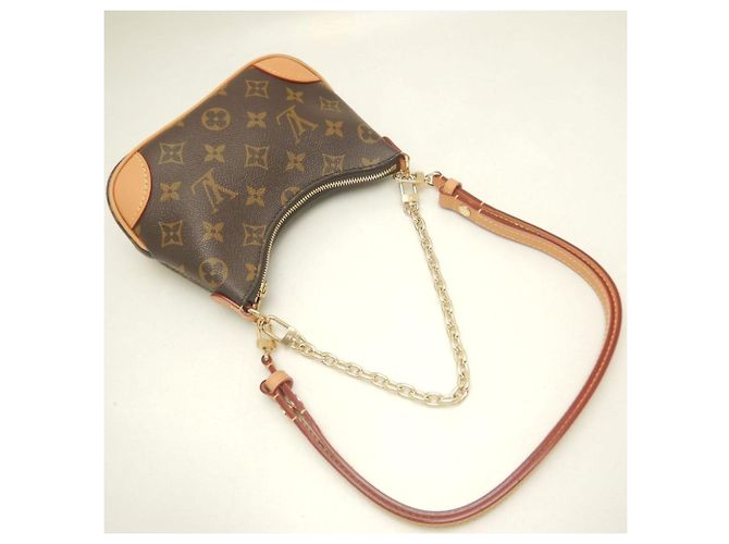 Borsa a tracolla Louis Vuitton Monogram Nano Boulogne Marrone - vista 3