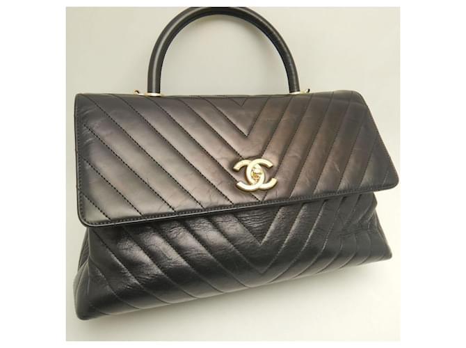 Borsa Chanel Coco Handle Large V-Stitch Nero - vista 3