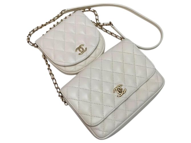 Chanel Lambskin Quilted Side-Packs bianco - vista 17