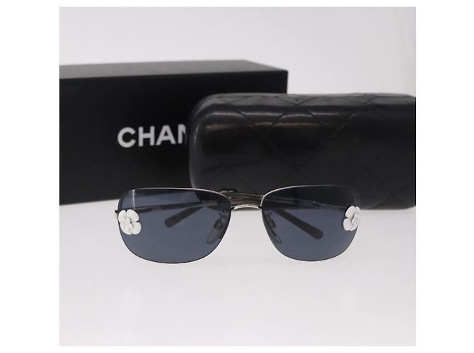 Gafas de sol CHANEL Camelia Metal Light Blue Silver CC Auth SW2597V Plata Azul claro - vista 16