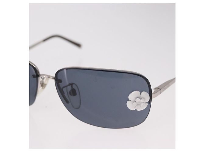 Gafas de sol CHANEL Camelia Metal Light Blue Silver CC Auth SW2597V Plata Azul claro - vista 5