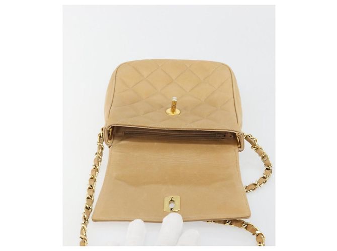 CHANEL Borsa a Spalla Matelasse in Pelle di Agnello Beige Oro CC Auth 193017 D'oro - vista 15