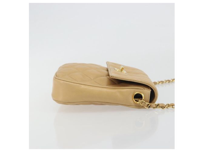 CHANEL Borsa a Spalla Matelasse in Pelle di Agnello Beige Oro CC Auth 193017 D'oro - vista 4
