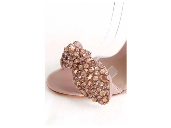 Alexander Mcqueen Tacones beige - vista 4