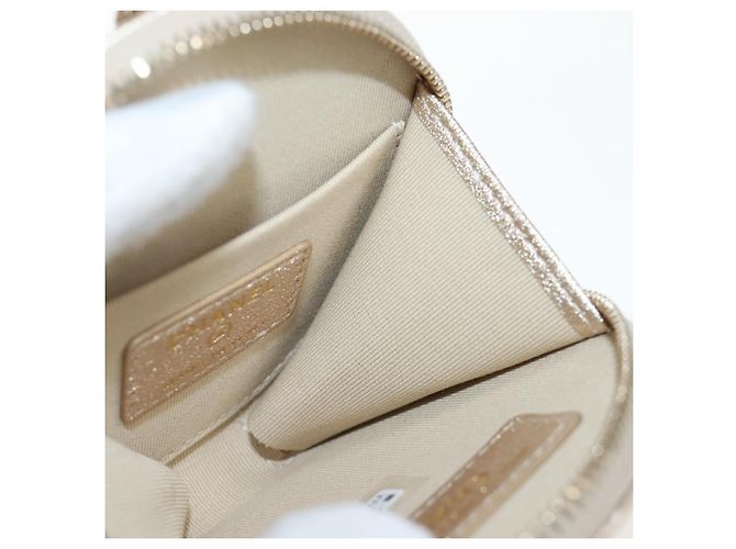CHANEL Custodia Matelassé per AirPods Pro Set Pochette in Pelle Gold CC Auth 191648SM D'oro - vista 22