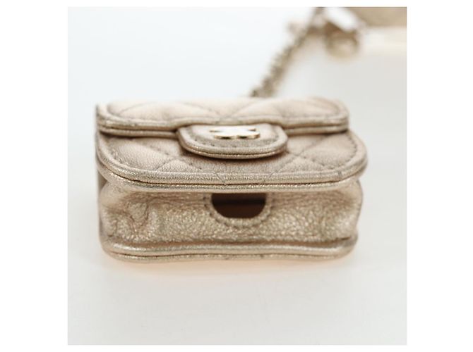 CHANEL Custodia Matelassé per AirPods Pro Set Pochette in Pelle Gold CC Auth 191648SM D'oro - vista 7