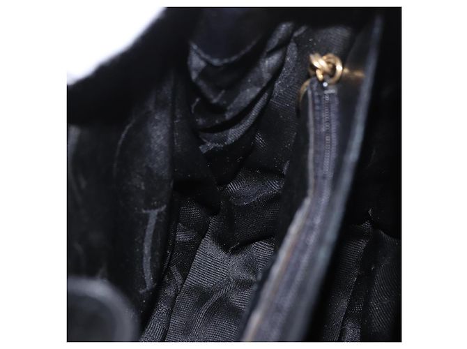 Borsa a Spalla Salvatore Ferragamo in Pelle Nera e Oro Auth gh2148 Nero D'oro - vista 20