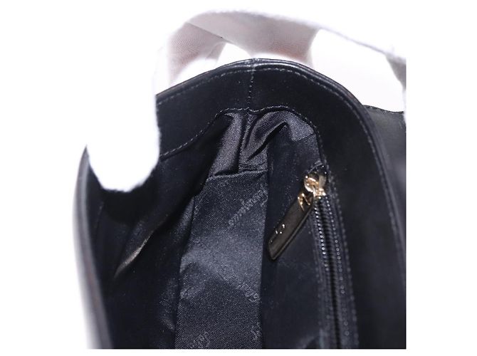 Borsa Salvatore Ferragamo Gancini in pelle nera e oro Auth bs36169V Nero D'oro - vista 19