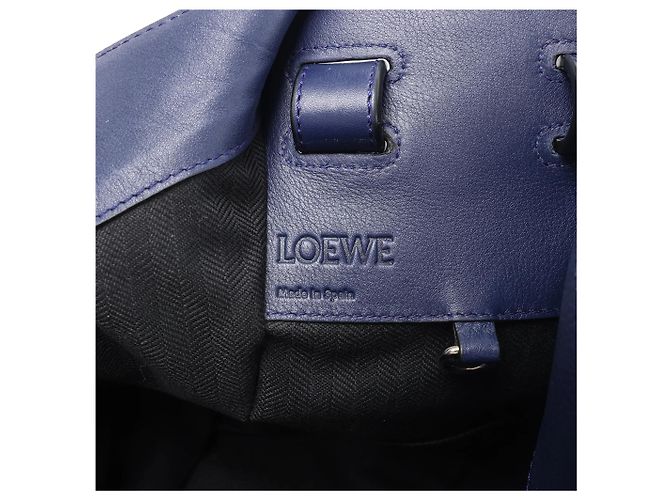 Borsa a mano 2Way in pelle LOEWE Hammock Medium in blu navy - vista 17