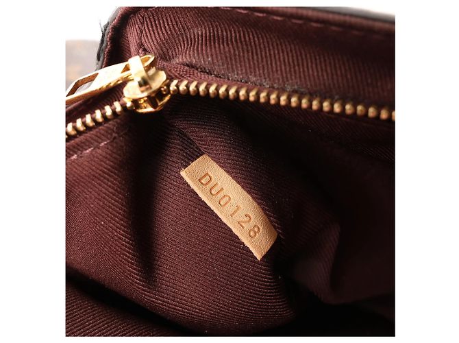 Borsa 2Way Louis Vuitton Cluny MM Monogram Canvas Marrone M42735 Bordò - vista 14