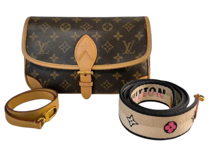 Borsa Diane in Monogram Canvas nero Louis Vuitton Marrone Monogramma - vista 4