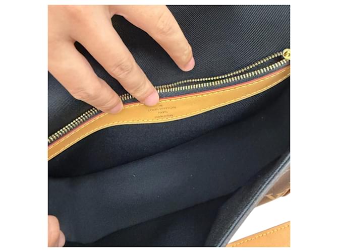 Borsa Diane in Monogram Canvas nero Louis Vuitton Marrone Monogramma - vista 6