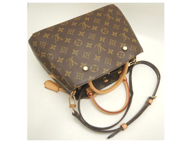 Borsa Louis Vuitton Monogram Montaigne BB Marrone - vista 4