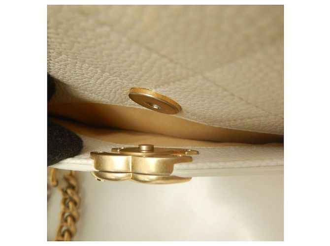 Borsa a tracolla vanity bianca Chanel Bianco - vista 14