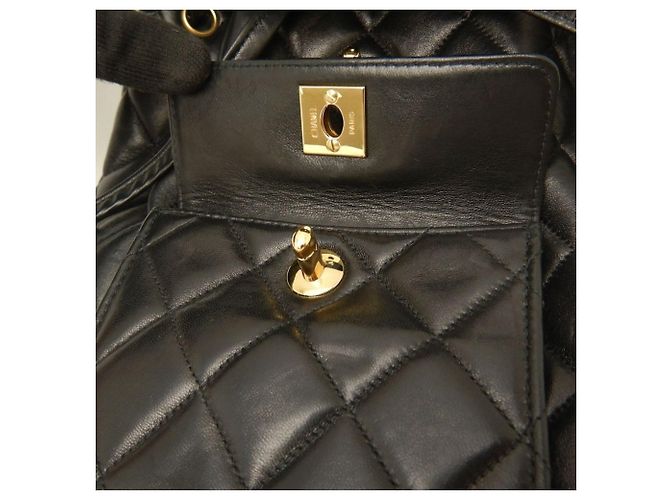 Zaino Chanel Matelassé in agnello nero - vista 17