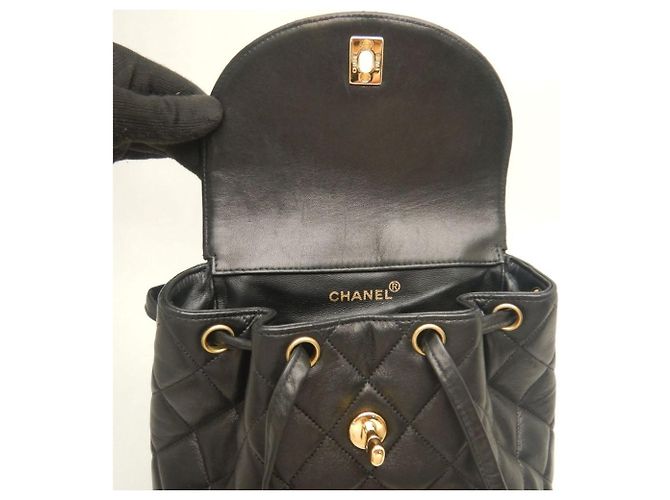 Zaino Chanel Matelassé in agnello nero - vista 18