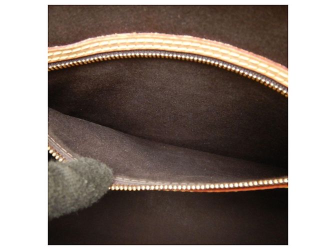 Borsa Louis Vuitton Monogram Vernis Blair MM Bordò - vista 25